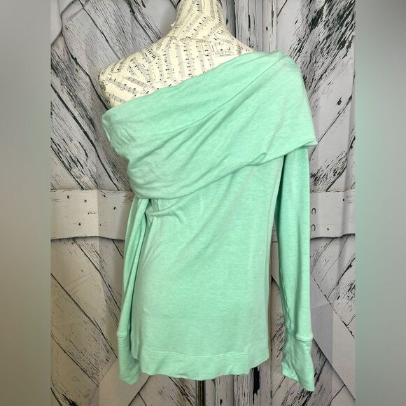 Lilly Pulitzer Belinda Off-The-Shoulder Sweatshirt Mint Green M - Picture 4 of 8